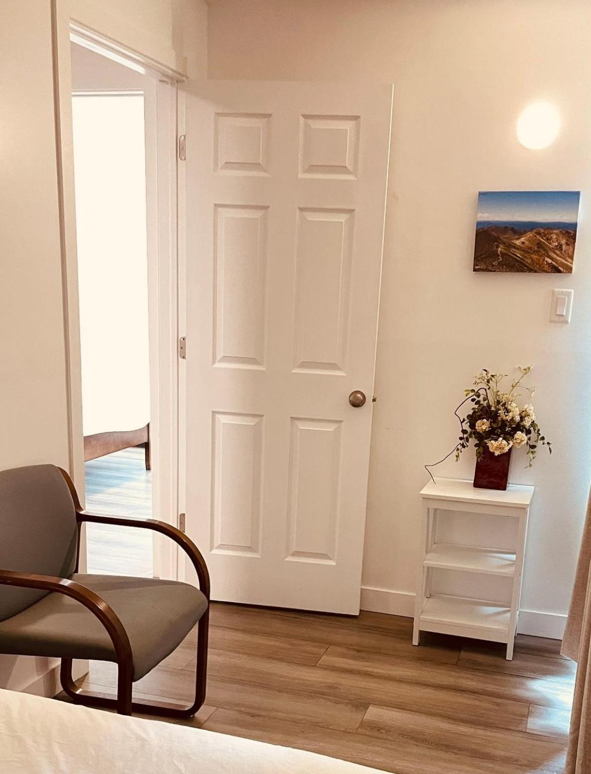 #202 Cozy Mountain View 2 Bedrooms In Dt Canmore Dış mekan fotoğraf
